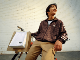 Adidas【adiClub Day Sale】: Dapatkan Diskon hingga 50% + Tambahan Diskon 20% | Khusus untuk adiClub